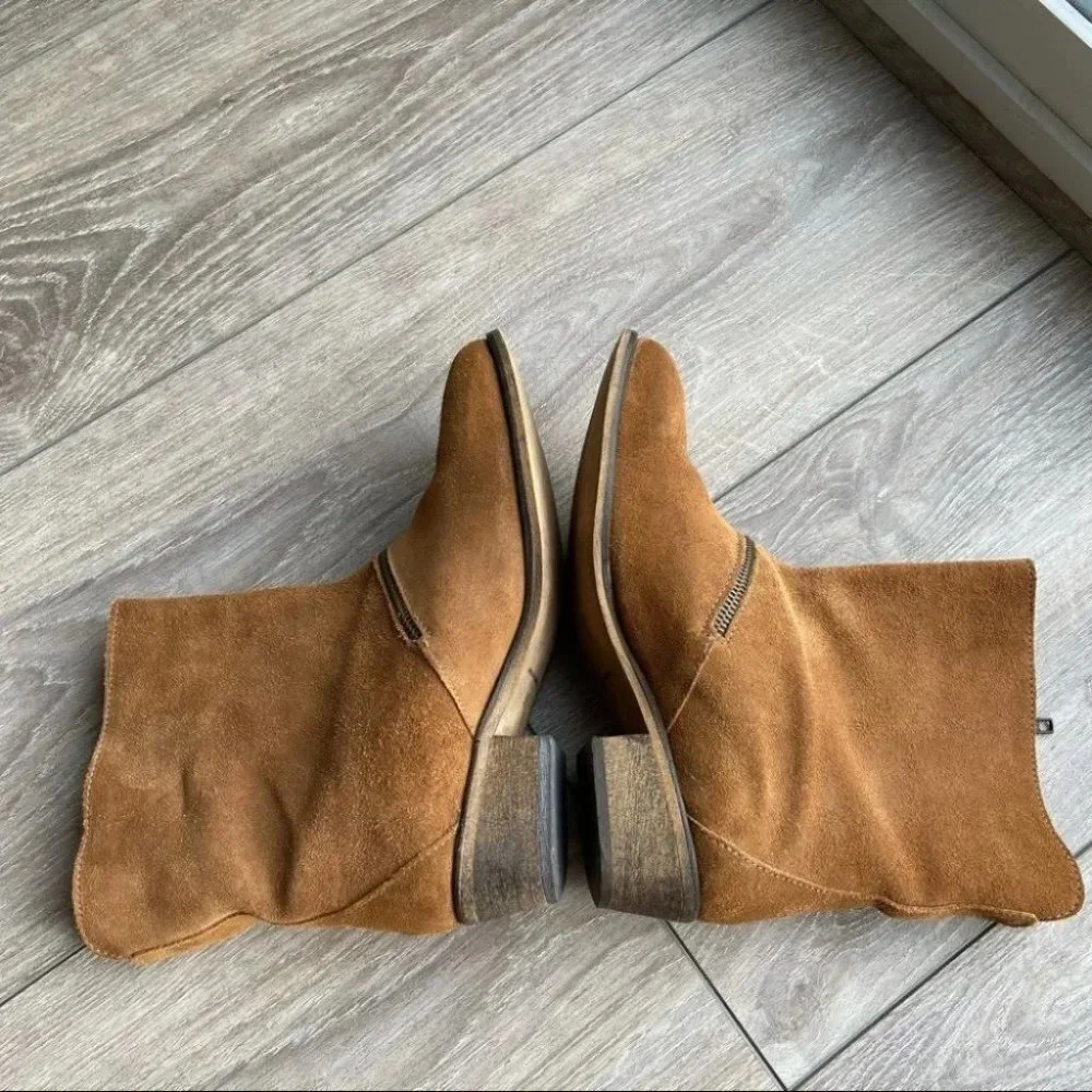 Suede Leather Zipper Western Ankle Boots Made in Portugal